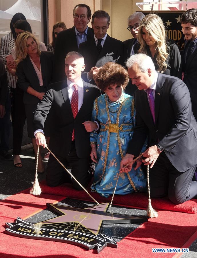 U.S.-LOS ANGELES-HOLLYWOOD-GINA LOLLOBRIGIDA-STAR