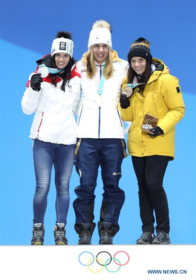 (SP)OLY-SOUTH KOREA-PYEONGCHANG-ALPINE SKIING-LADIES' SUPER-G-MEDAL CEREMONY