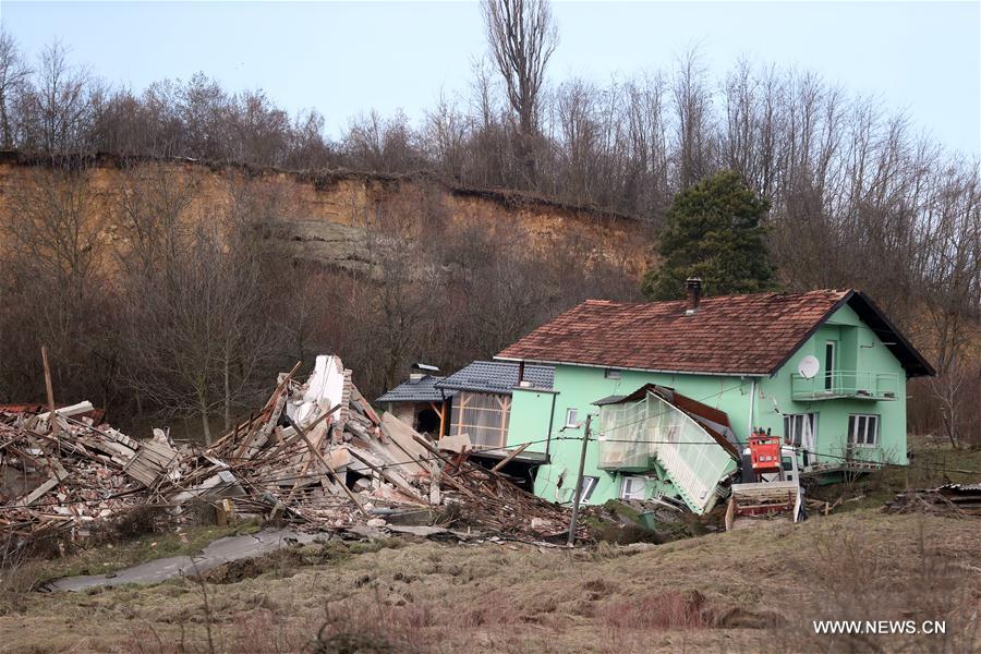 CROATIA-HRVATSKA KOSTAJNICA-FLOOD-LANDSLIDE