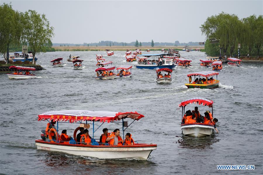 CHINA-HEBEI-BAIYANGDIAN-TOURISM (CN)