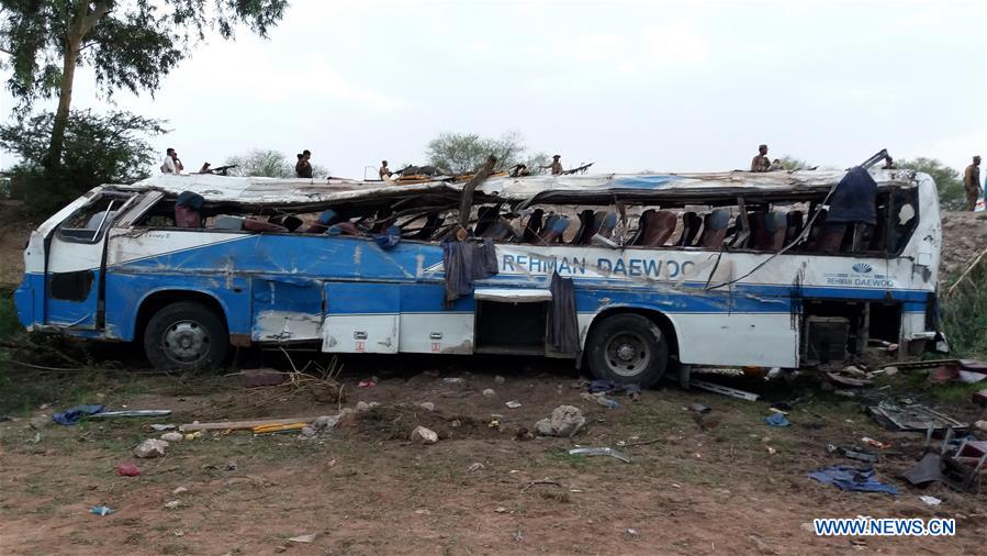 PAKISTAN-KOHAT-BUS-ACCIDENT