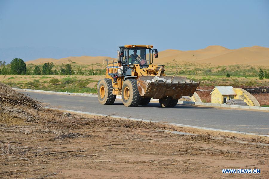 CHINA-INNER MONGOLIA-KUBUQI-DESERT CONTROL (CN)