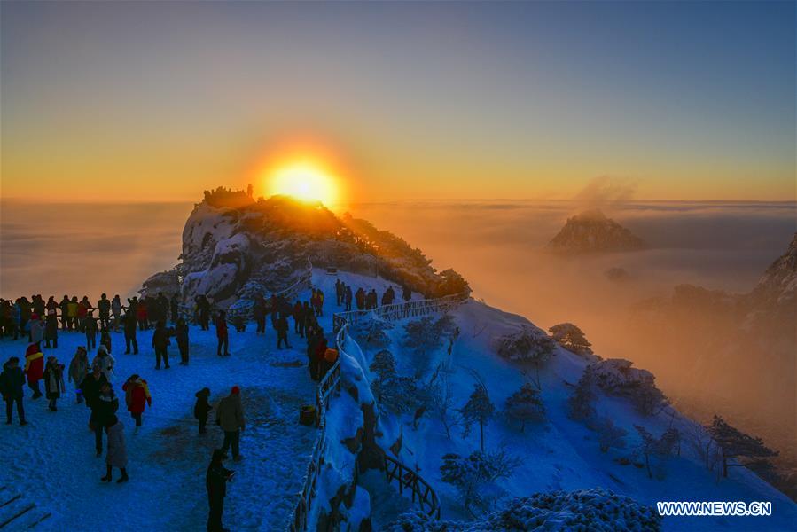 XINHUA PHOTOS OF THE DAY