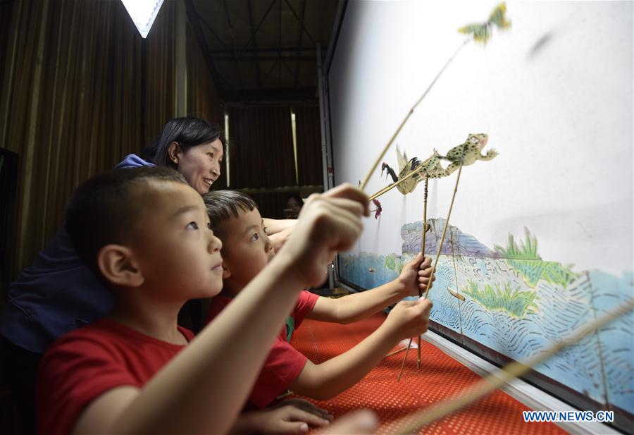 #CHINA-SHANXI-CHILDREN'S DAY-SHADOW PUPPETRY (CN)