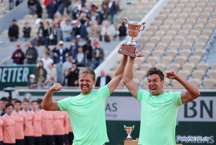 (SP)FRANCE-PARIS-TENNIS-ROLAND GARROS-FRENCH OPEN-MEN'S DOUBLES FINAL