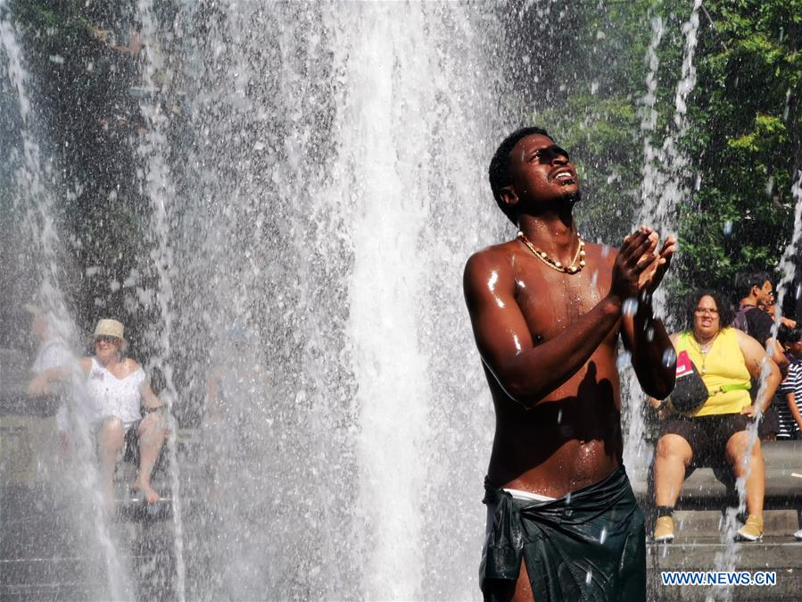 U.S.-NEW YORK-HEAT WAVE