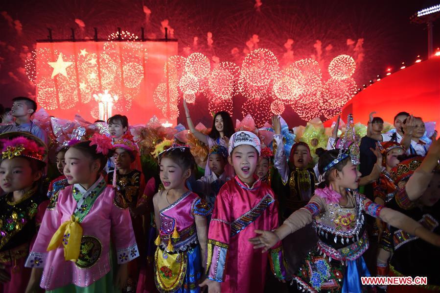 (PRC70Years)CHINA-BEIJING-NATIONAL DAY-CELEBRATIONS-EVENING GALA (CN)