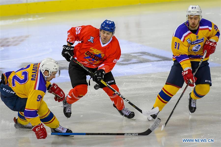 (SP)CHINA-JILIN CITY-ICE HOCKEY-SILK ROAD SUPREME HOCKEY LEAGUE-TSEN TOU VS KHIMIK(CN)