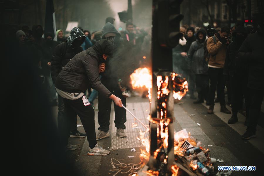 FRANCE-PARIS-PROTESTS-PENSION REGIME-OVERHAUL