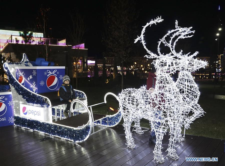 UZBEKISTAN-TASHKENT-CHRISTMAS-DECORATION