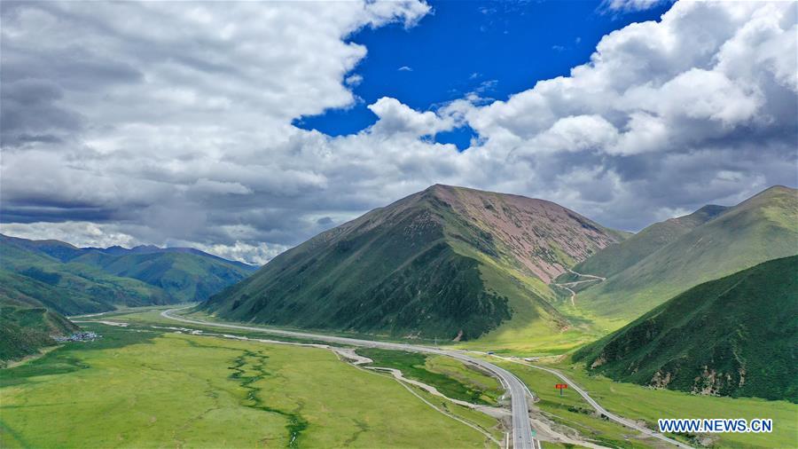 CHINA-TIBET-HIGHWAY-SCENERY(CN)