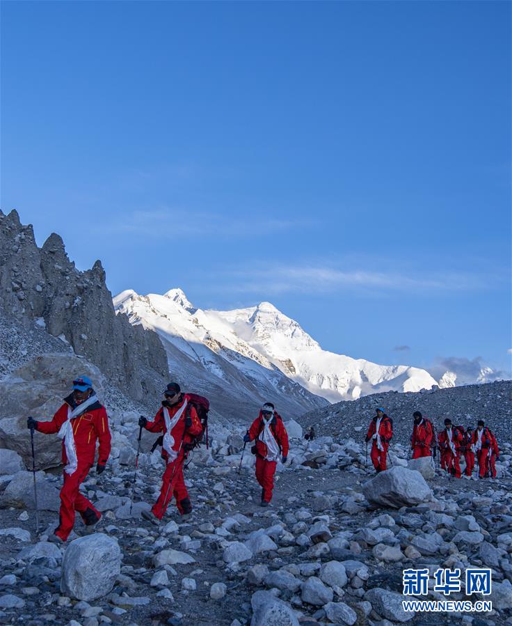 （2020珠峰高程測量）（7）2020珠峰高程測量登山隊全體隊員安全返回大本營