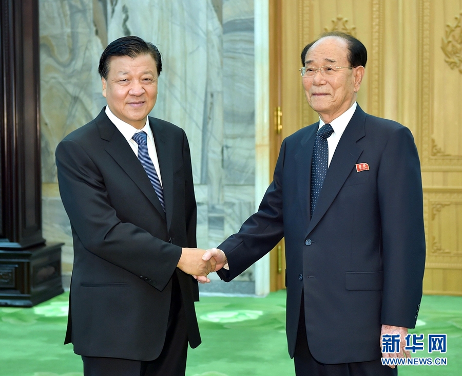 10月10日，正在朝鮮訪問的中共中央政治局常委、中央書記處書記劉云山在平壤會見朝鮮勞動黨中央政治局常委、最高人民會議常任委員會委員長金永南。 新華社記者 李濤 攝